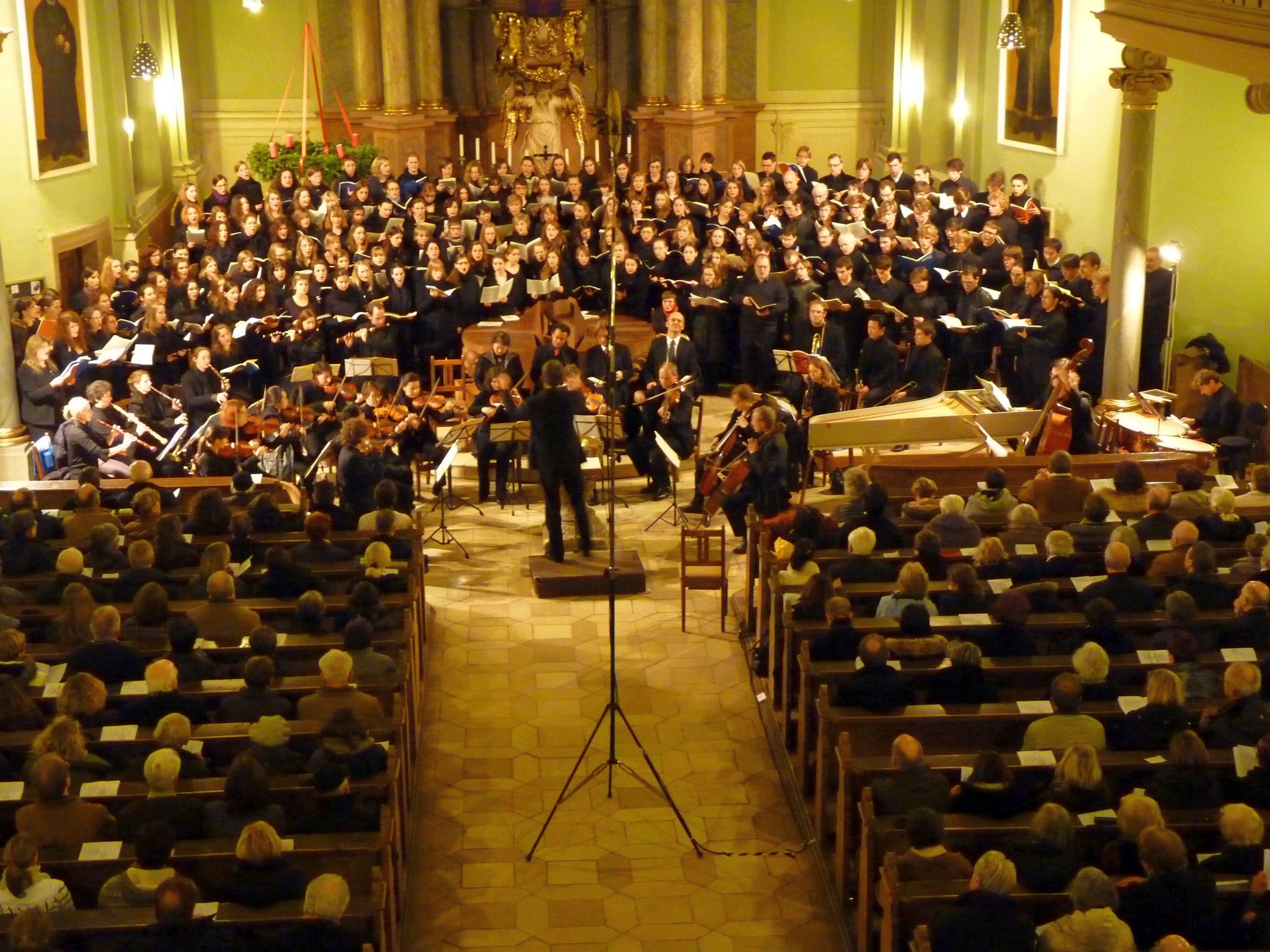 Zum Artikel "Mendelssohn & Schumann / Chorsymphonisches zu Advent & Weihnachten"